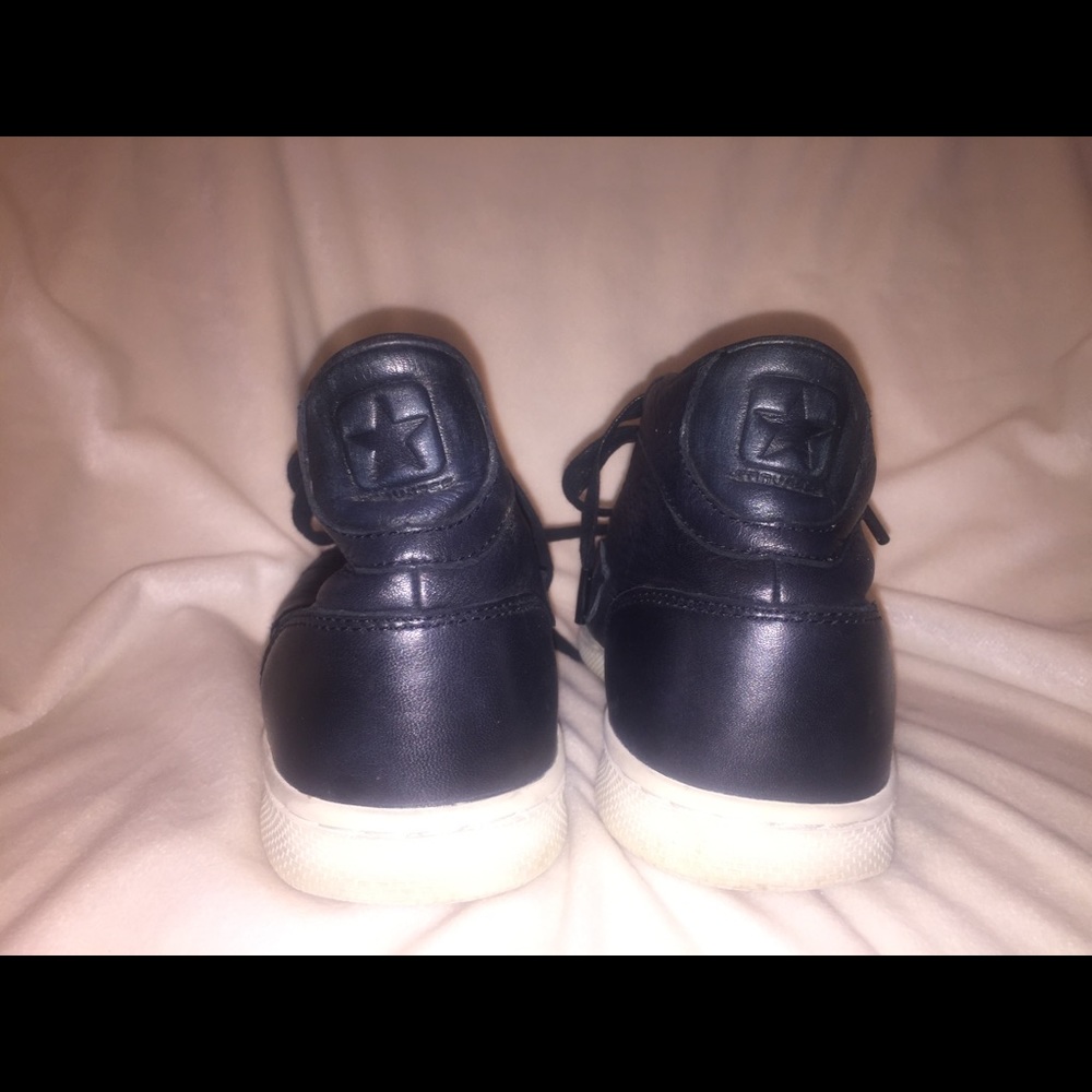 Converse LE Black Leather Chuck Taylor All Star